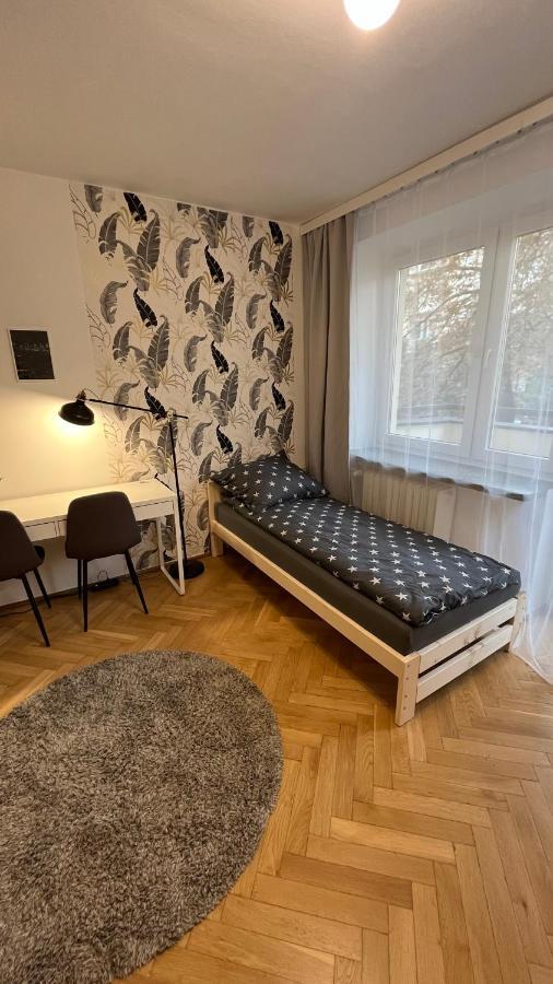 Warszawa Krucza Pokoje Kültér fotó
